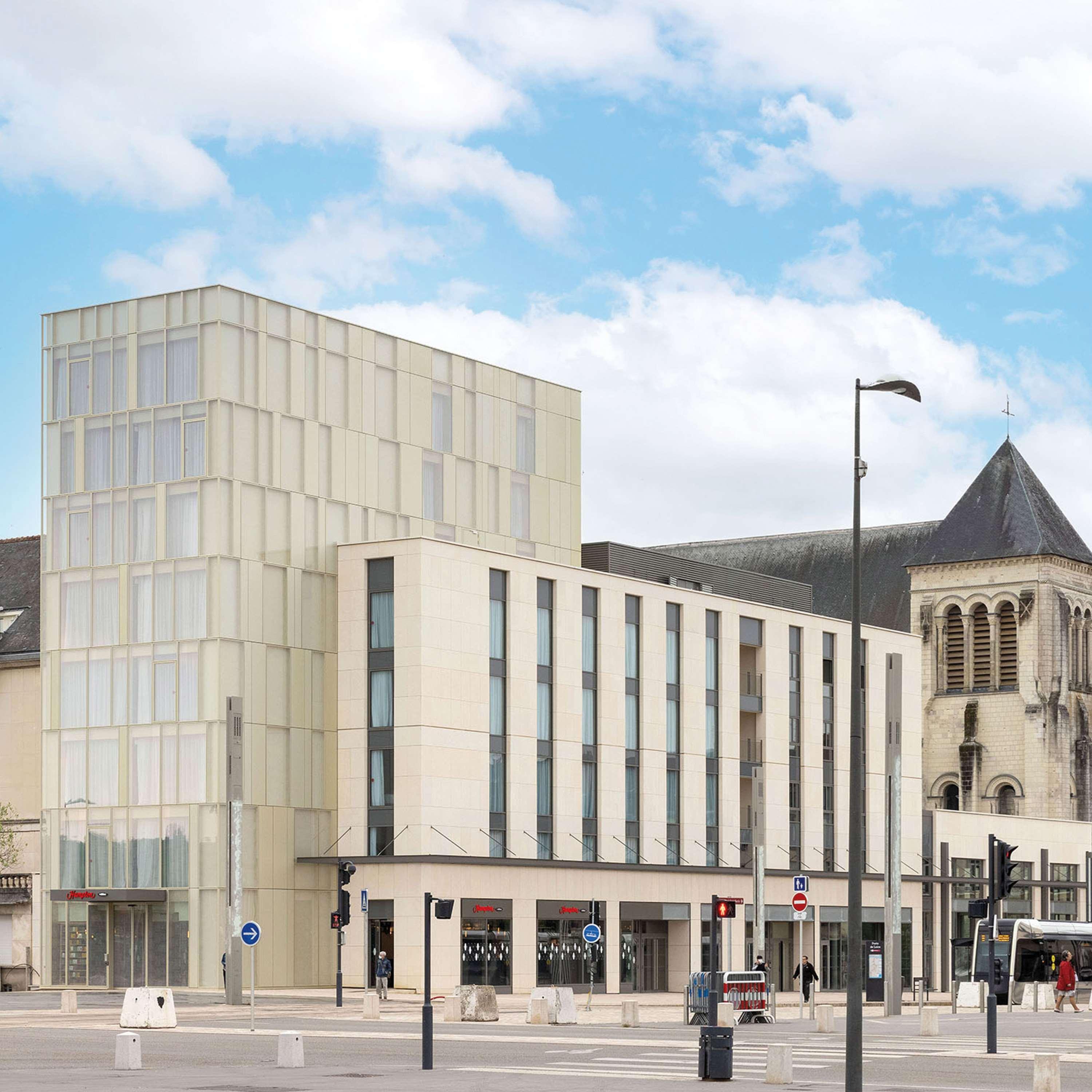 Hampton By Hilton Tours Centre, France Hotel Exterior foto